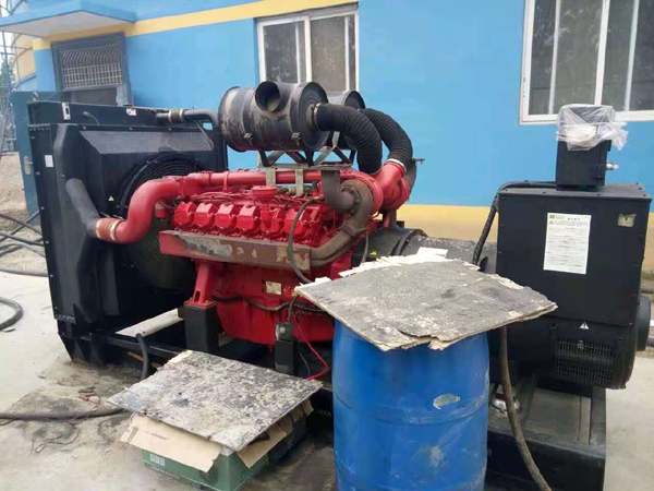 灵山关于柴油发电机组水箱污垢的产生与清理