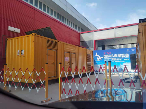 灵山发电车出租-发电机无电压或电压太低怎么办？