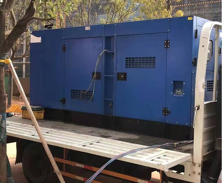 灵山柴油发电机组空气滤清器多久更换一次？