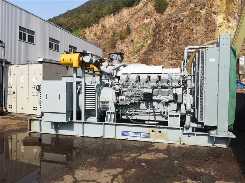 灵山储能设备在应用领域拓展过程中面临哪些新的挑战？